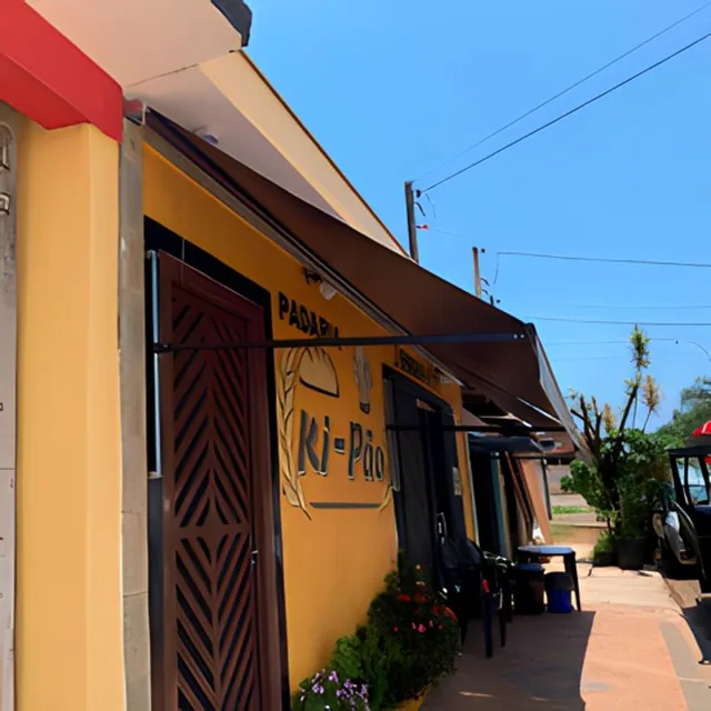 Toldo Cortina com Braço — referência visual da família de produtos