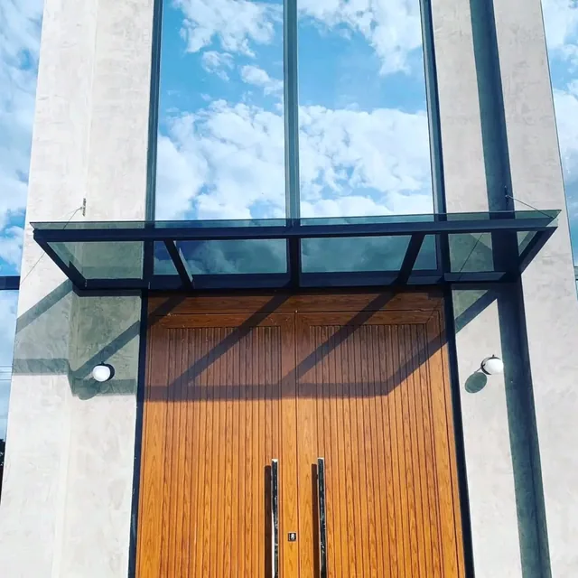 Toldo de Policarbonato Compacto — referência visual da família de produtos