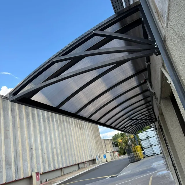 Toldo de Policarbonato Alveolar — referência visual da família de produtos