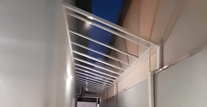 Toldo de Policarbonato Compacto — referência visual da família de produtos