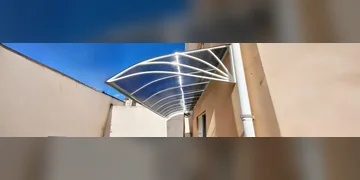 Telhado de Policarbonato para Lavanderia: aplicação 2