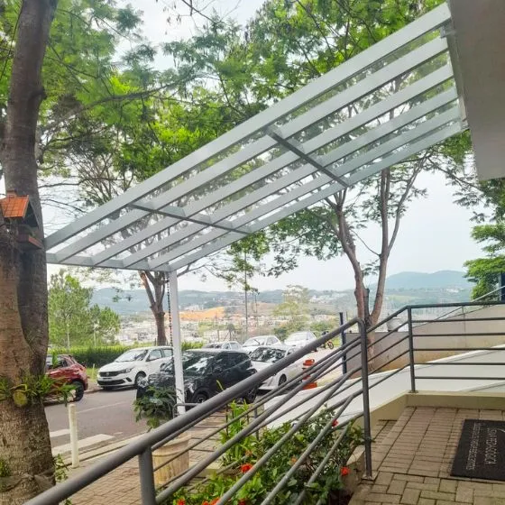 Pergolado com Design que Impressiona em Sorocaba Sob Medida - Toldos Forte