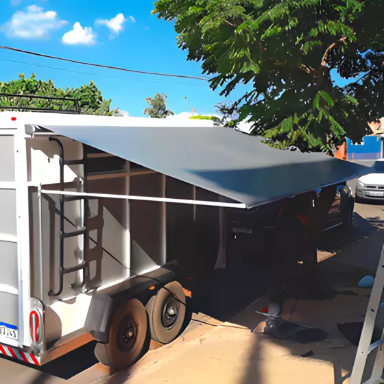Toldo Cortina com Braço - Imagem 2